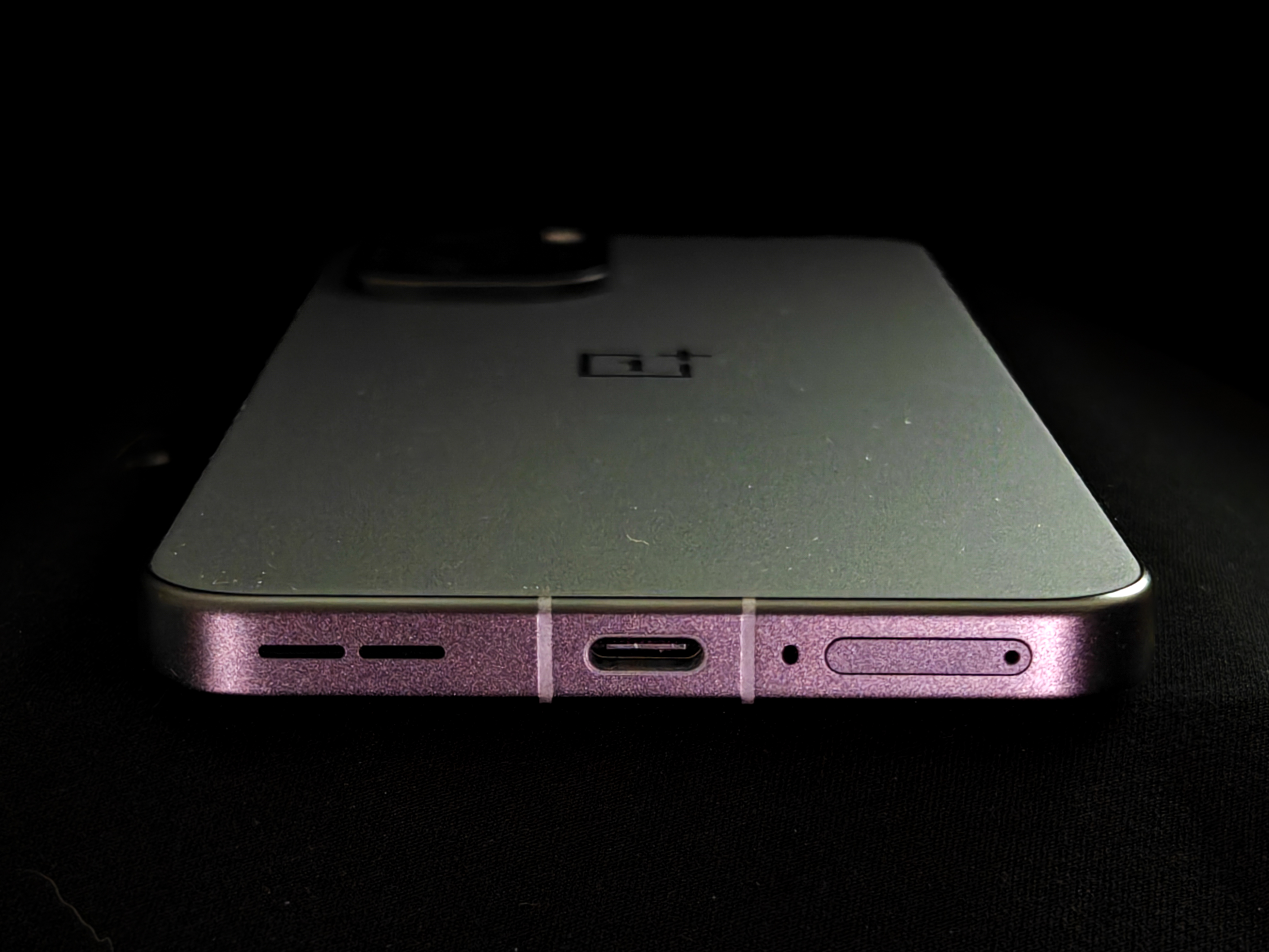 Community Review] OnePlus 15R: Unboxing and First Impressions